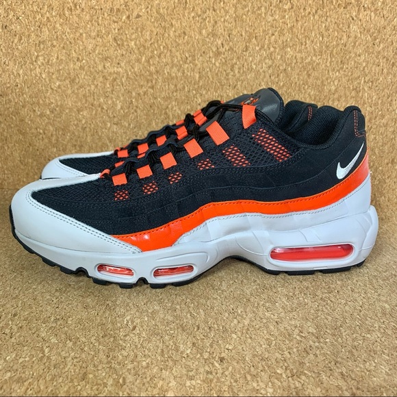 Nike Air Max 95 Baltimore Away Black Team Orange - Picture 2 of 8